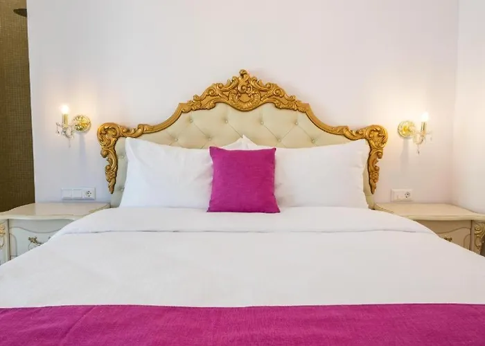 La Scala Luxury Marinela לפקוס קרפתאו