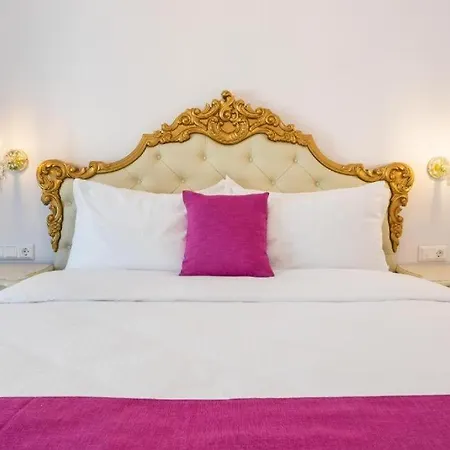 La Scala Luxury Marinela Лефкос-Карпату