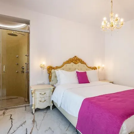 La Scala Luxury Marinela