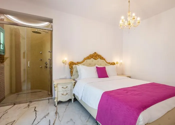 La Scala Luxury Marinela